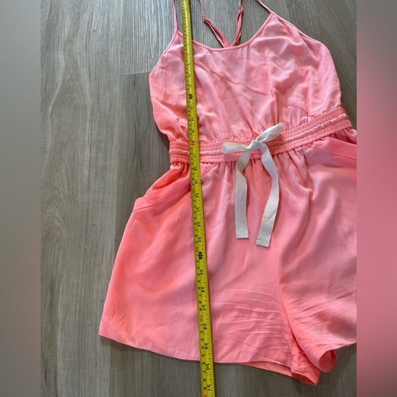 WILFRED 100% Silk Romper in a beautiful Coral Pink color. Size XS - Picture 8 of 8